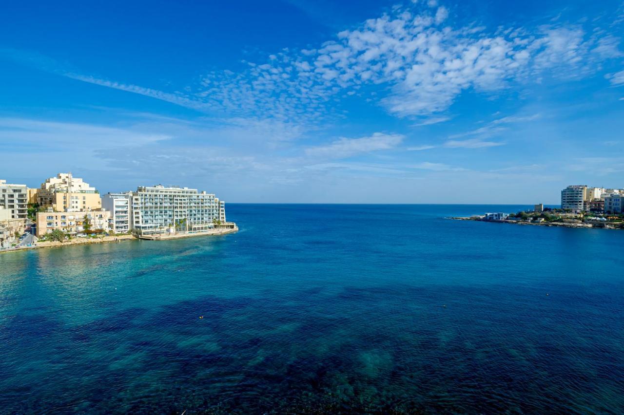 Saint Julian's Spinola Bay Top Floor Seafront 3 Bedroom Apartment With Panoramic Sea Views - By Getawaysmalta מראה חיצוני תמונה