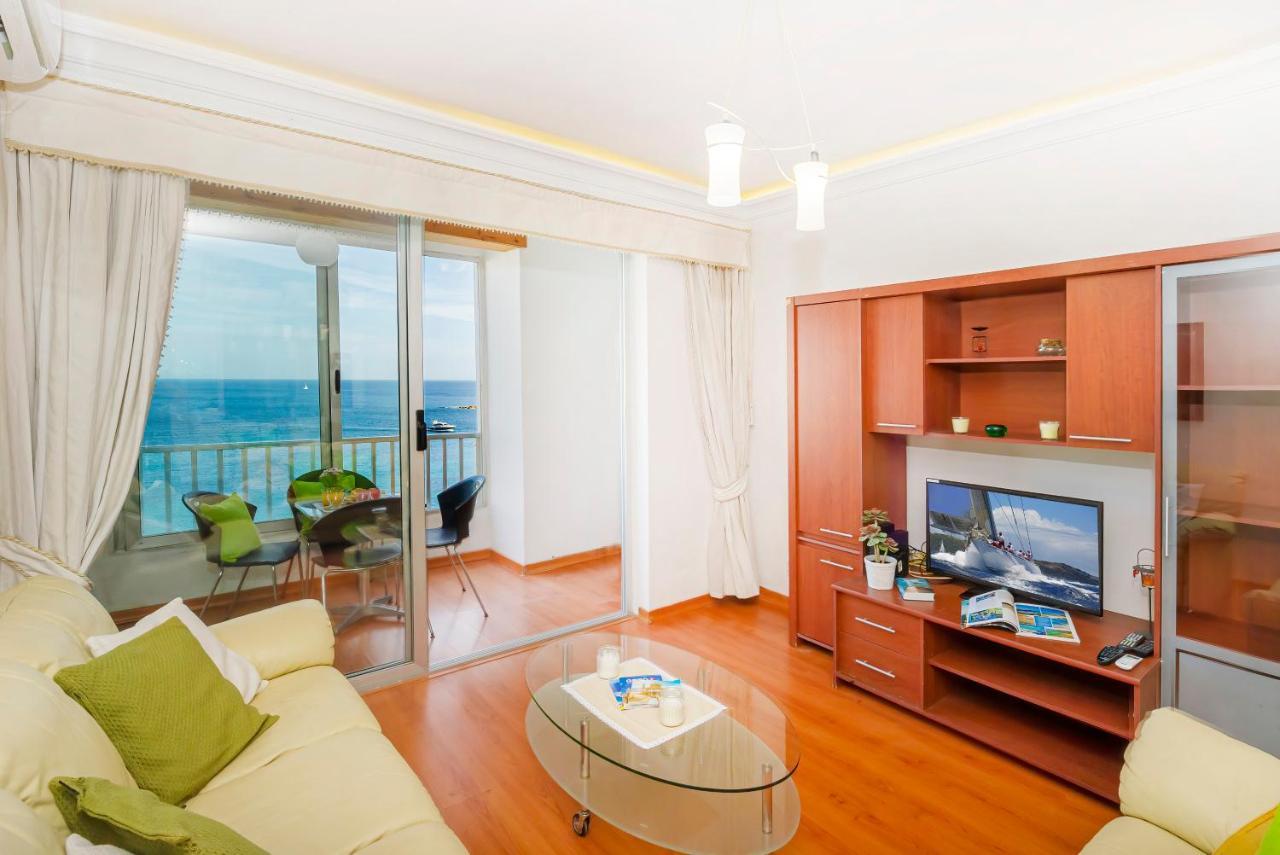 Saint Julian's Spinola Bay Top Floor Seafront 3 Bedroom Apartment With Panoramic Sea Views - By Getawaysmalta מראה חיצוני תמונה