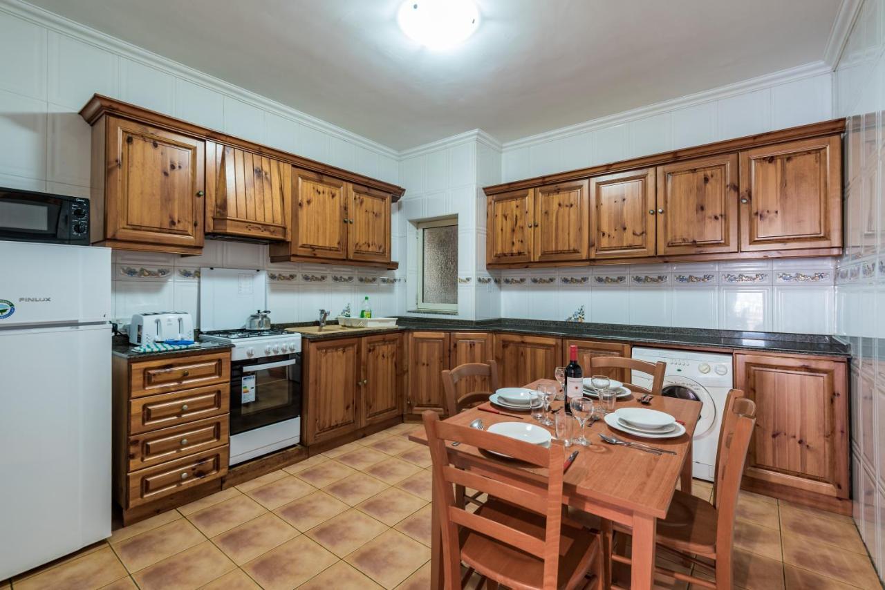Saint Julian's Spinola Bay Top Floor Seafront 3 Bedroom Apartment With Panoramic Sea Views - By Getawaysmalta מראה חיצוני תמונה
