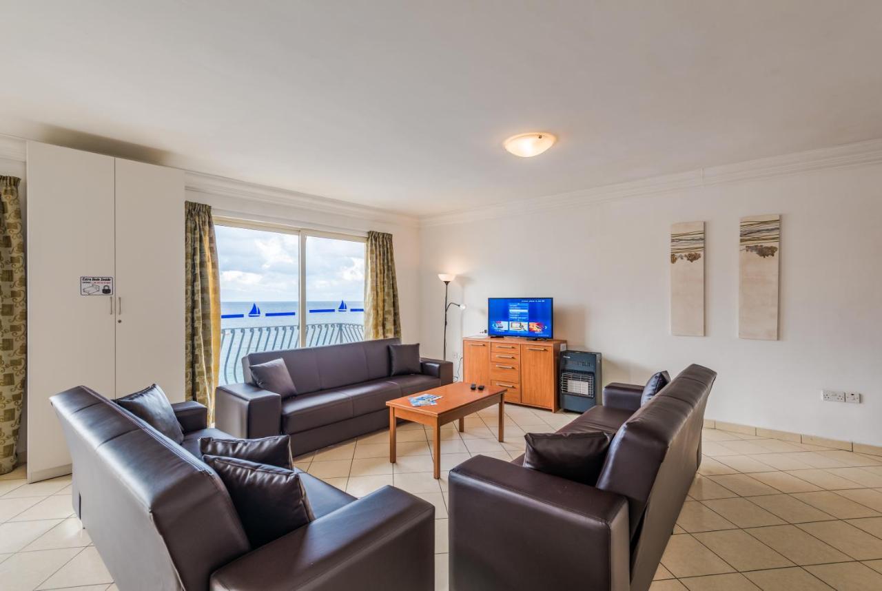 Saint Julian's Spinola Bay Top Floor Seafront 3 Bedroom Apartment With Panoramic Sea Views - By Getawaysmalta מראה חיצוני תמונה